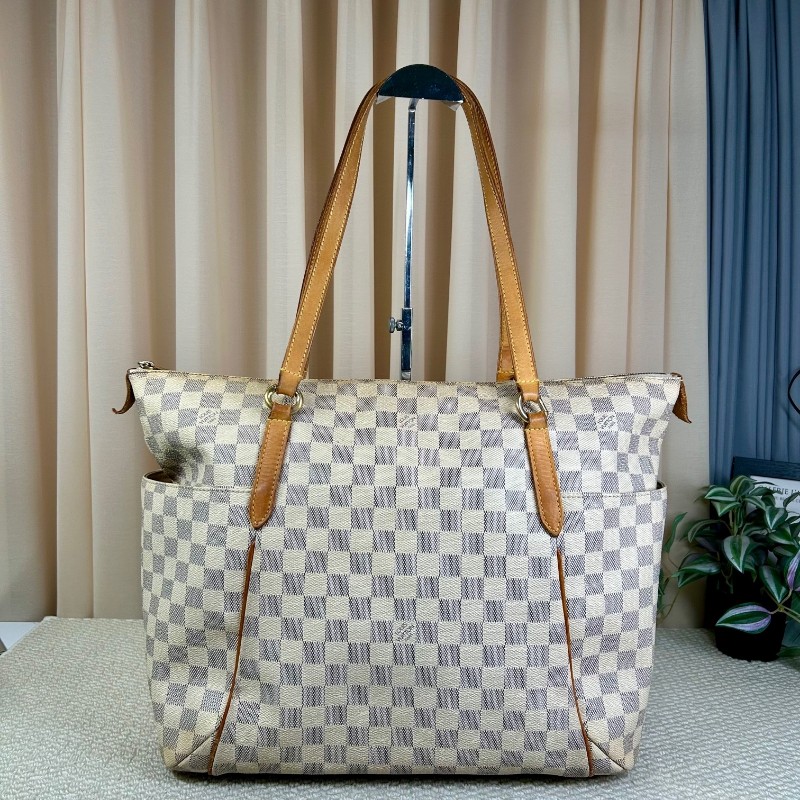 LV路易威登白棋盤格Totally托特包 經典棋盤格 手提單肩兩用 容量大 日常通勤、出門、當媽咪包都很合適-1