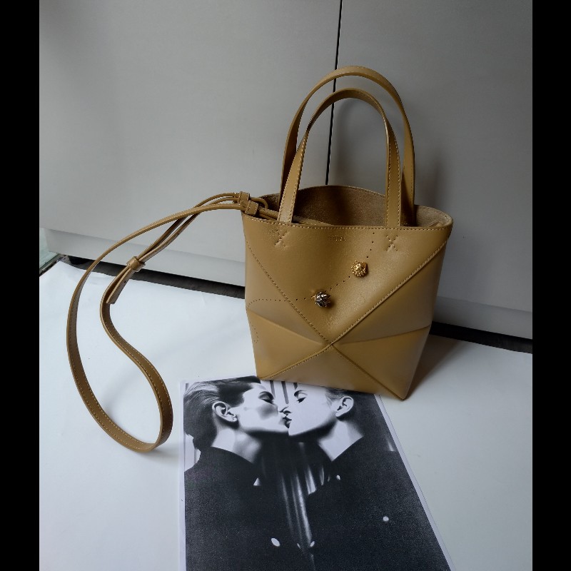 LOEWE 駝皮限定金銀刺蝟托特包 puzzle tote 小-0