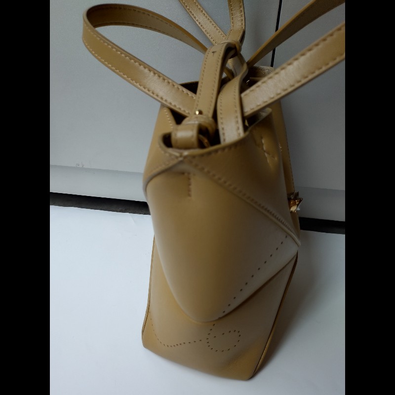 LOEWE 駝皮限定金銀刺蝟托特包 puzzle tote 小-5