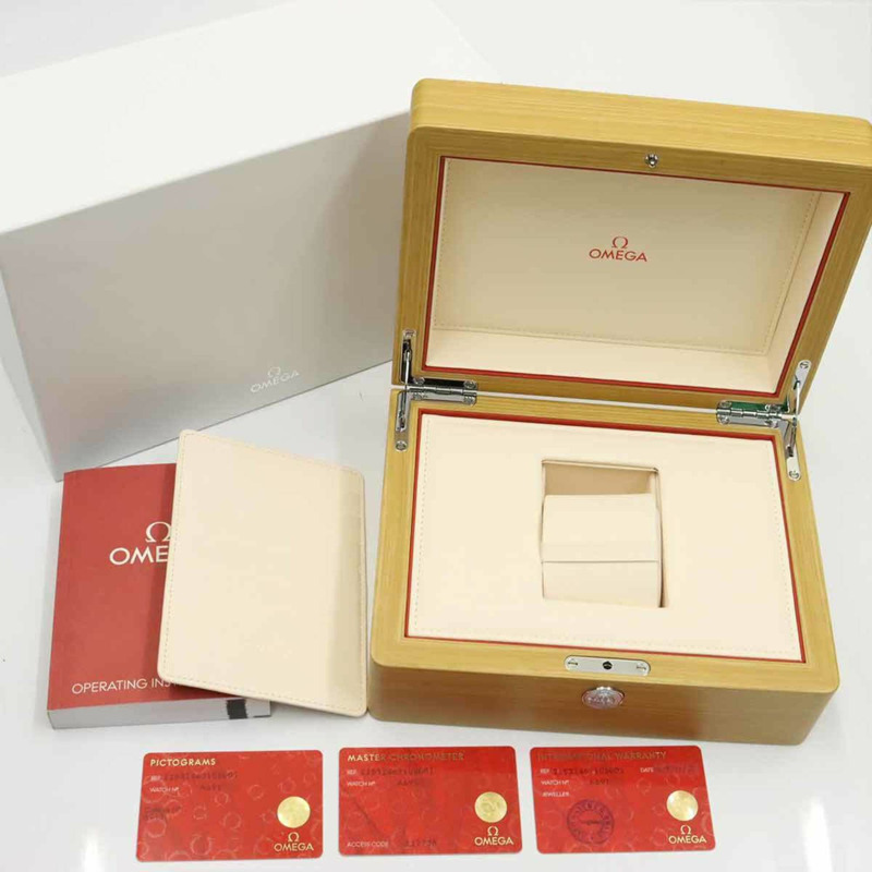 歐米茄海馬系列海洋宇宙同軸超深潛男士自動腕錶 215 32 46 21 03 001-1