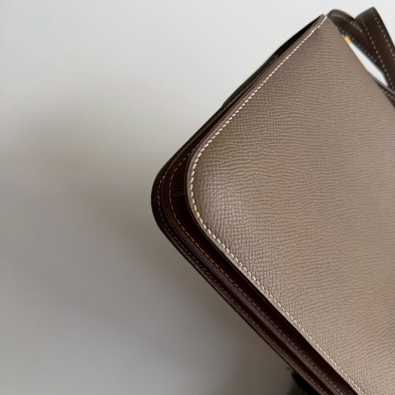 天菜款 閒置新🤎 Hermès 愛馬仕 Mini Constance 大象灰金釦-16
