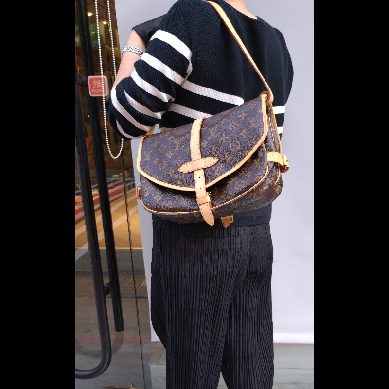 LV 老花小號雙馬鞍包-4