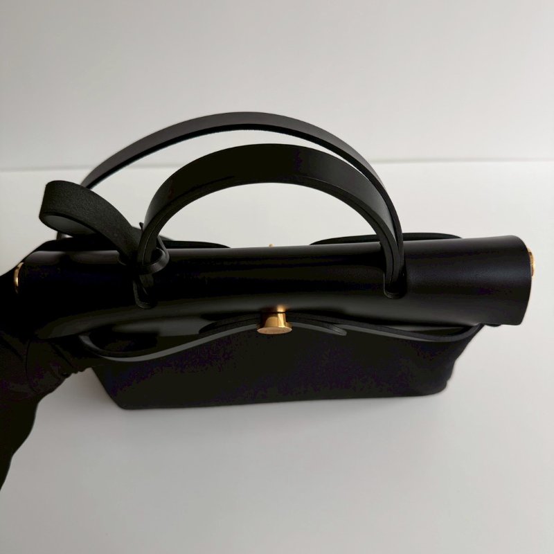 99新🆕 Hermès 愛馬仕 Herbag 31 黑色金釦-6