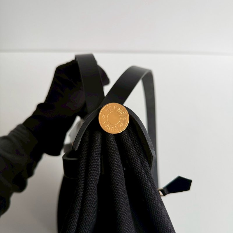 99新🆕 Hermès 愛馬仕 Herbag 31 黑色金釦-9