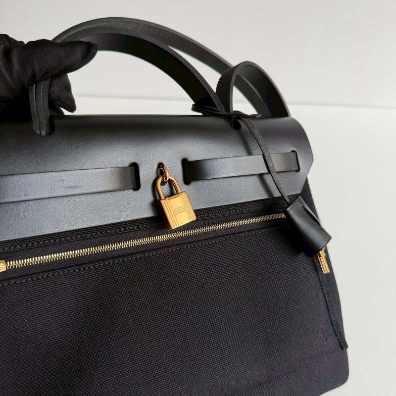 99新🆕 Hermès 愛馬仕 Herbag 31 黑色金釦-13