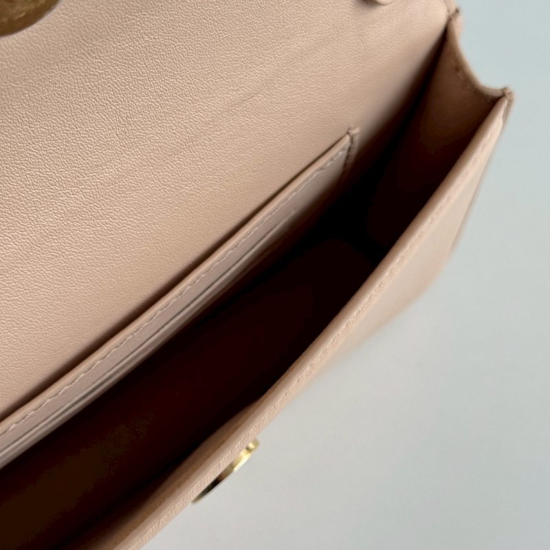 98新✨ 有購證🙌🏻 Louis Vuitton LV 路易威登 Bloom Wallet on Chain 奶茶色金釦-8