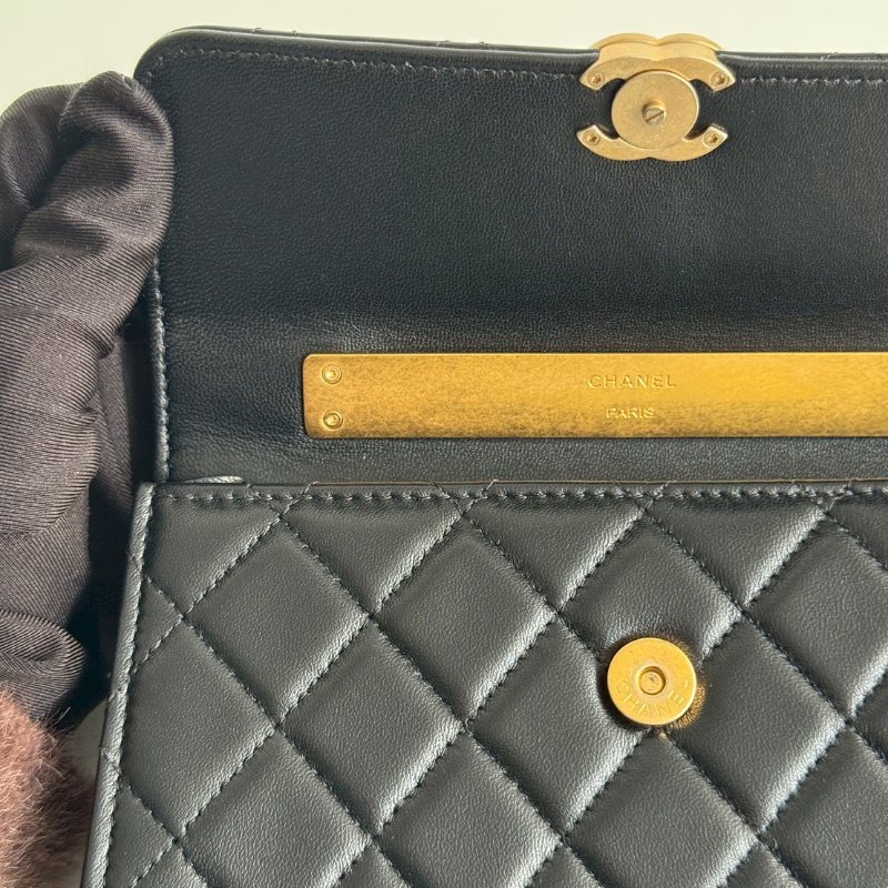 99新🆕 Chanel 香奈兒 22B Handle 琺瑯手柄-10