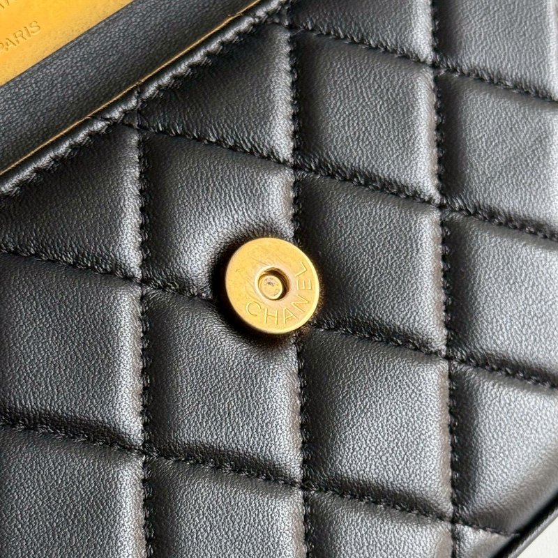 99新🆕 Chanel 香奈兒 22B Handle 琺瑯手柄-11