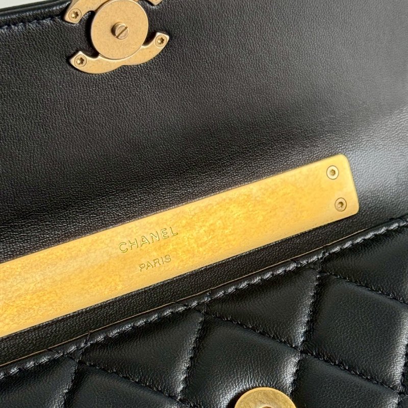 99新🆕 Chanel 香奈兒 22B Handle 琺瑯手柄-15