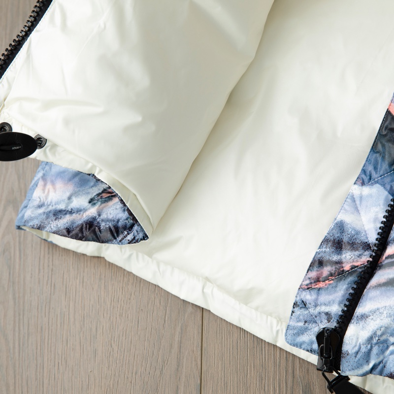 🈹*減價 超值*  LV 羽絨背心 閒置新 帶吊牌-8