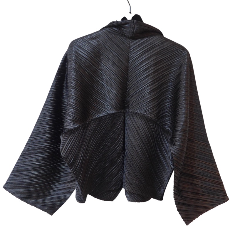 pleats please 三宅一生黑色罩衫 日本尺寸：3-1