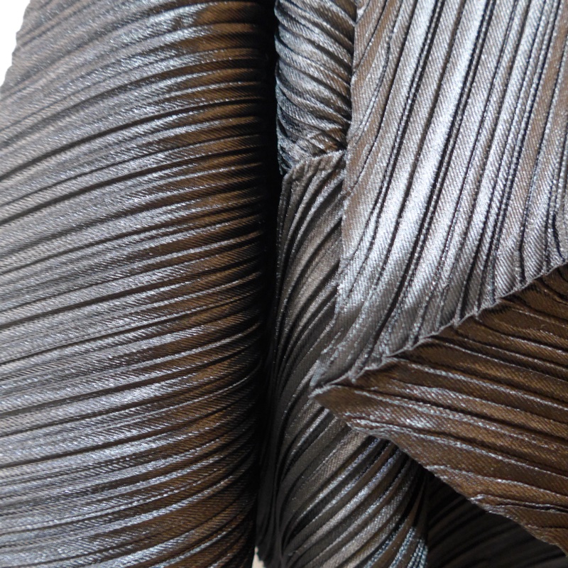 pleats please 三宅一生黑色罩衫 日本尺寸：3-5