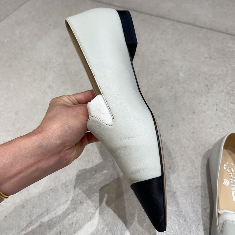 Chanel香奈兒 經典黑白配色平底鞋，百搭女神款 ，尺碼37.5，-5