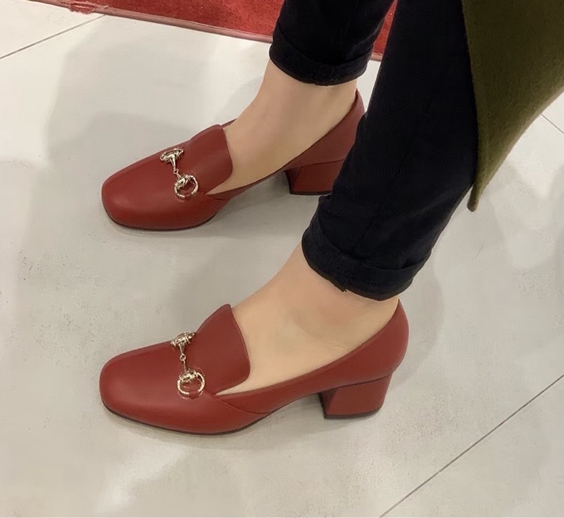 閒置新，未使用 Gucci 古馳 經典馬銜扣高跟鞋 方跟鞋 跟高5cm 舒適度高 意大利產 女款 37碼磚紅色-6