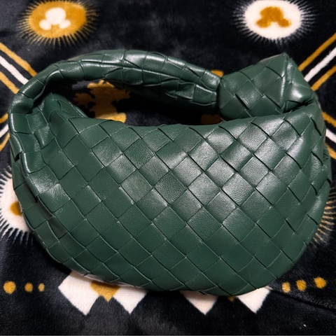 二手 BOTTEGA VENETA mini Jodie 墨綠色金扣 新款