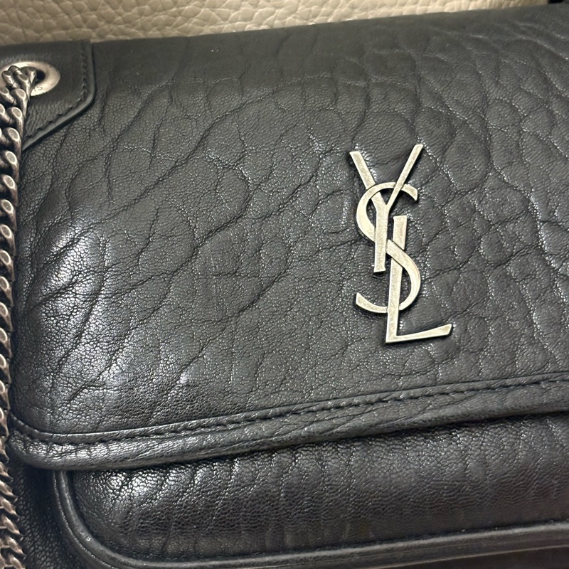 二手美況🎀YSL Niki Mini 新款 黑銀 斜背 肩背-1