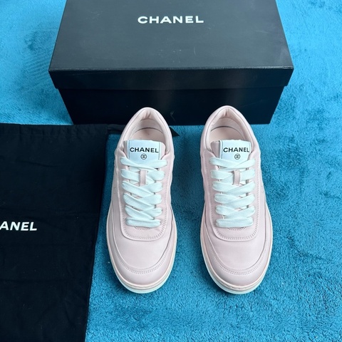 Chanel 香奈兒24K 大徽標圓頭系帶低幫板鞋 粉色 37.5碼