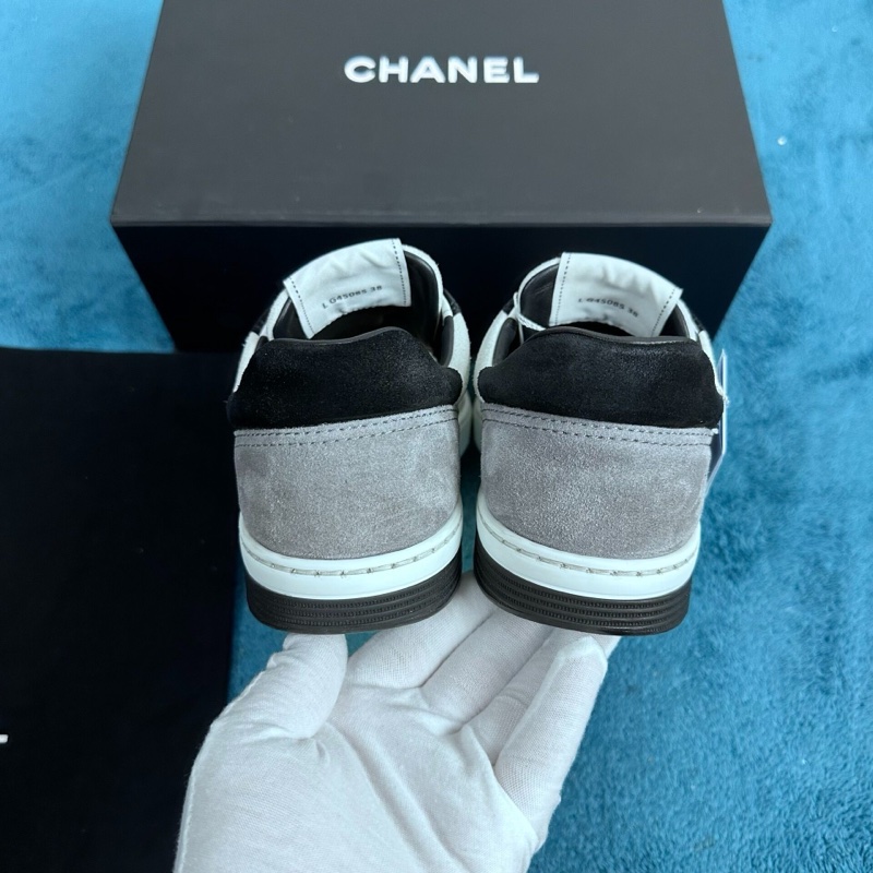 Chanel 香奈兒皮革24s 低幫板鞋 白灰 38碼-3