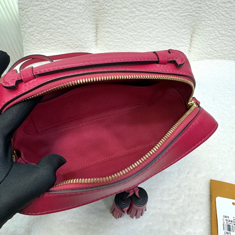 LV 原花拚桃色拉鍊流蘇相機包M43557-7