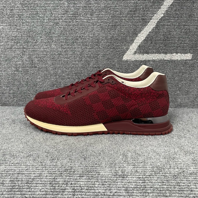 全新 LV 路易威登酒紅色帆布棋盤格運動鞋42碼=8碼-7