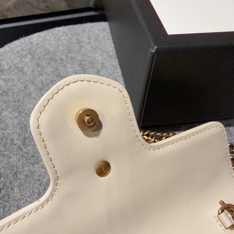 Gucci 經典小方包 9成新(自售)-7