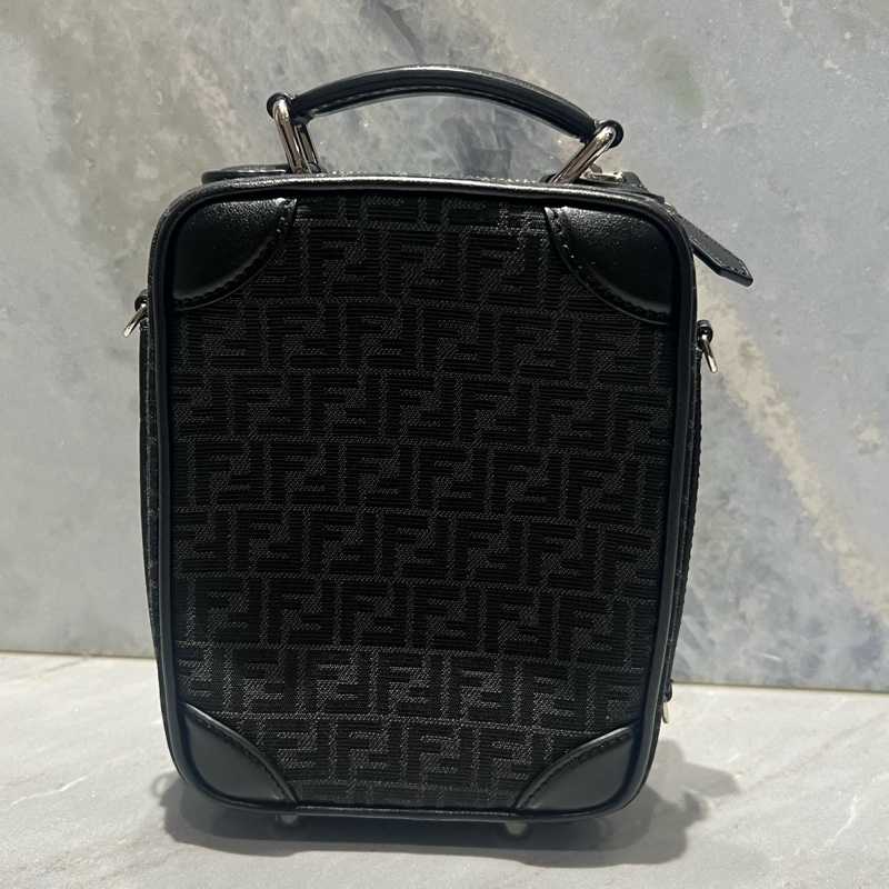 Fendi 迷你旅行單肩包-5