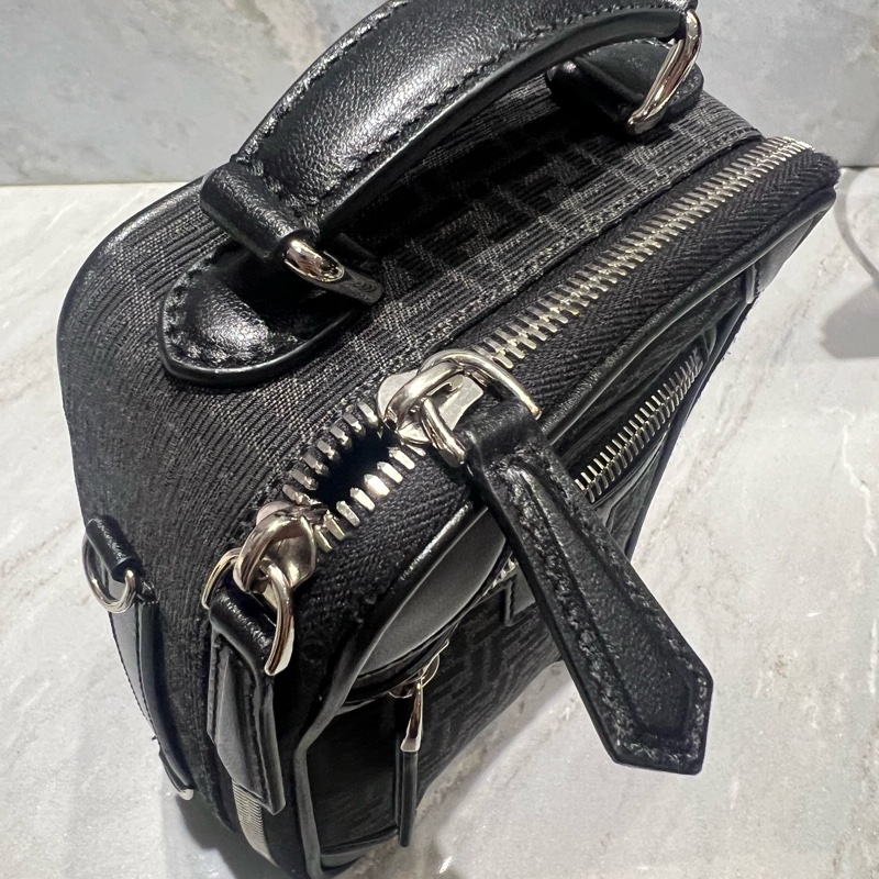 Fendi 迷你旅行單肩包-12