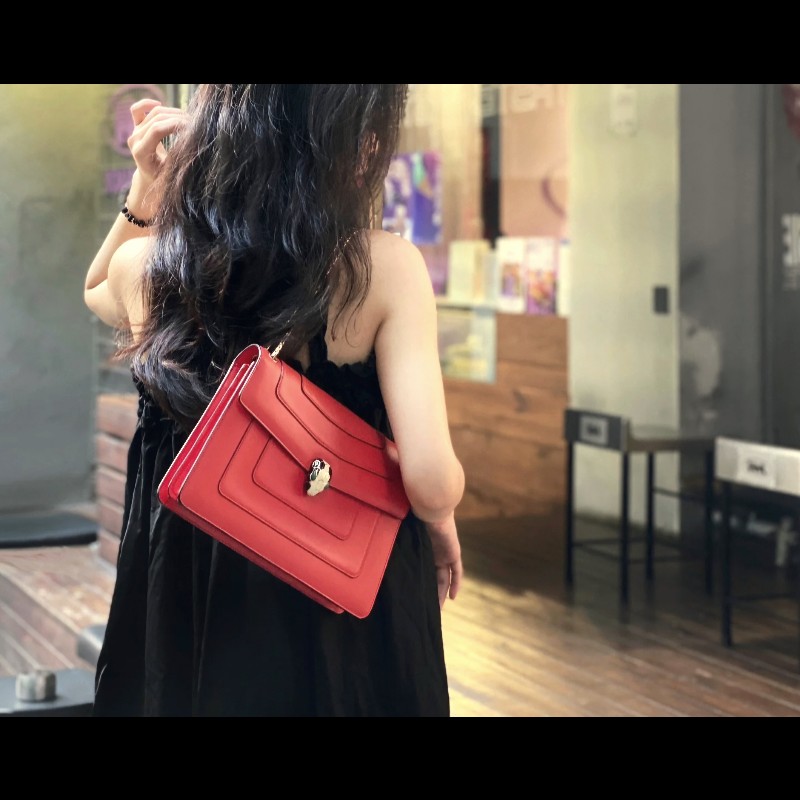 Bvlgari 寶格麗 Serpenti Forever 經典蛇頭包-2