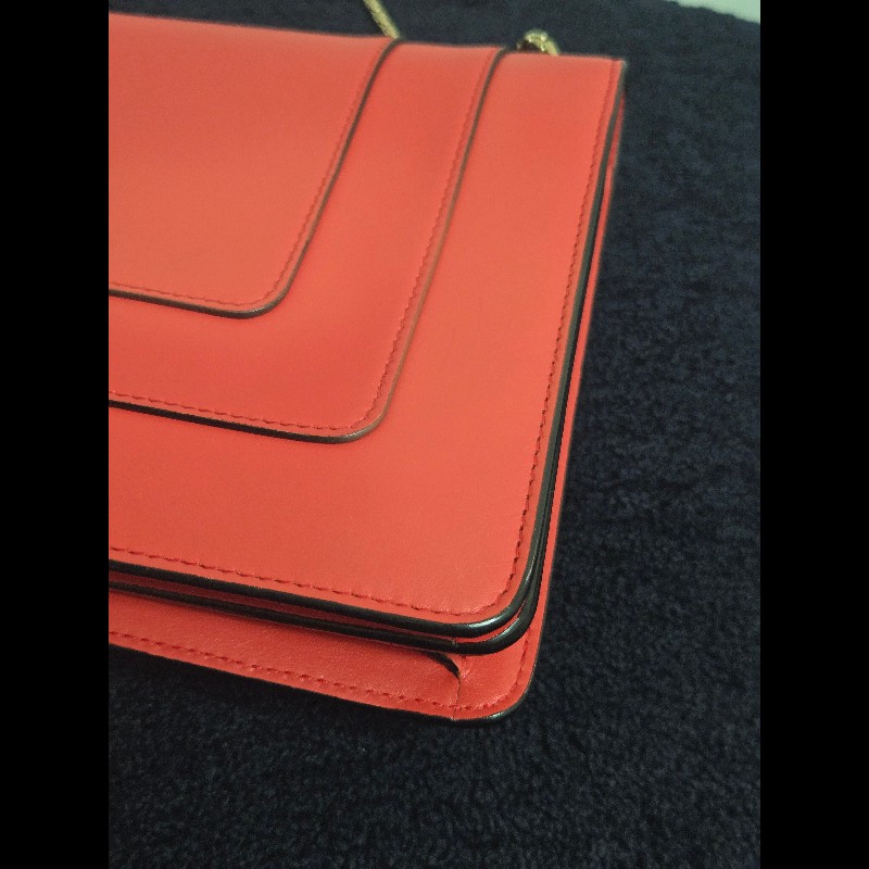 Bvlgari 寶格麗 Serpenti Forever 經典蛇頭包-32