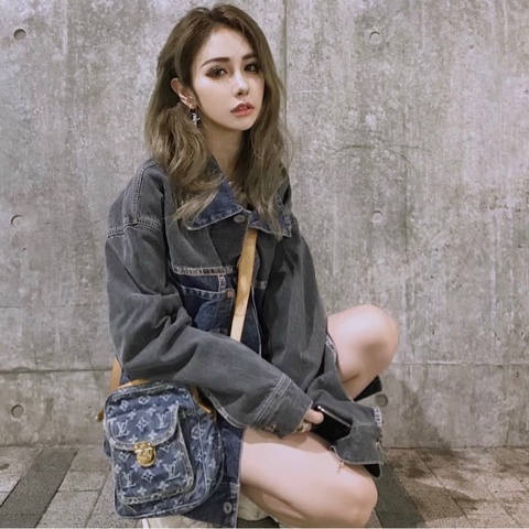 LV丹寧牛仔帆布肩背斜背相機包16*18*7 98新配件塵袋