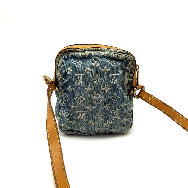 LV丹寧牛仔帆布肩背斜背相機包16*18*7 98新配件塵袋-6
