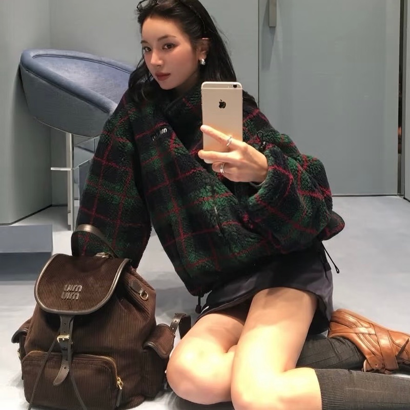 MIUMIU 燈芯絨烏木色後背包25*28*13 全新閒置配件塵袋-0