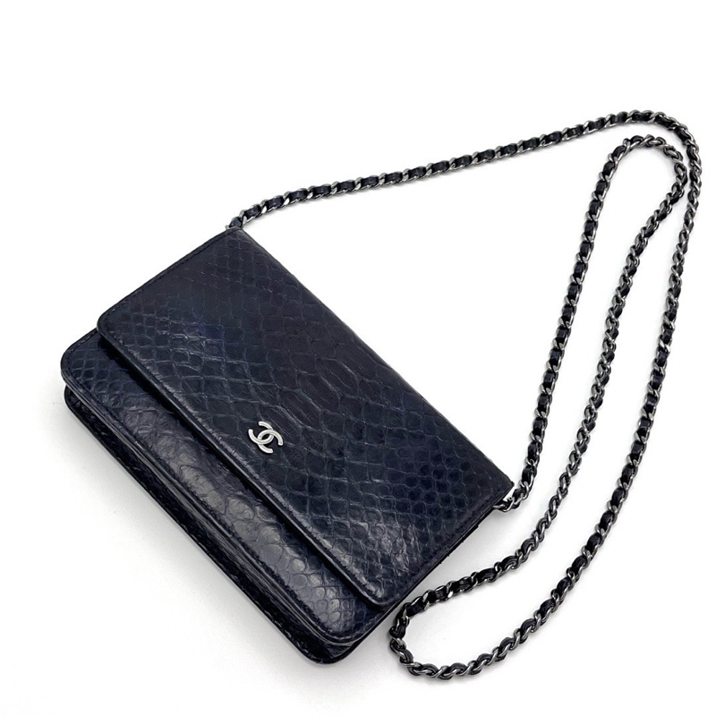 CHANEL WOC蛇皮肩背斜背鏈條包 19*13*14 98新配件盒子塵袋-4