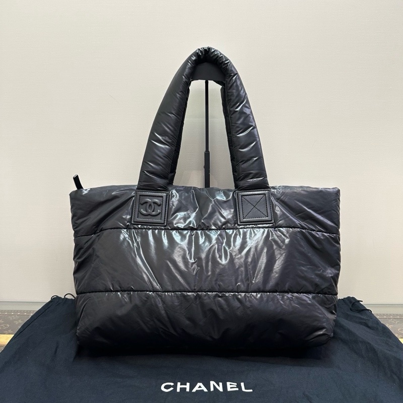 CHANEL Cocon 黑色羽絨托特包40*30*16 98新配件塵袋-1