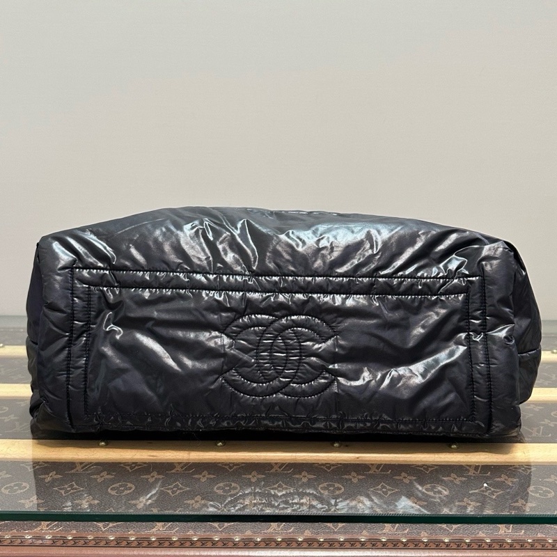 CHANEL Cocon 黑色羽絨托特包40*30*16 98新配件塵袋-4