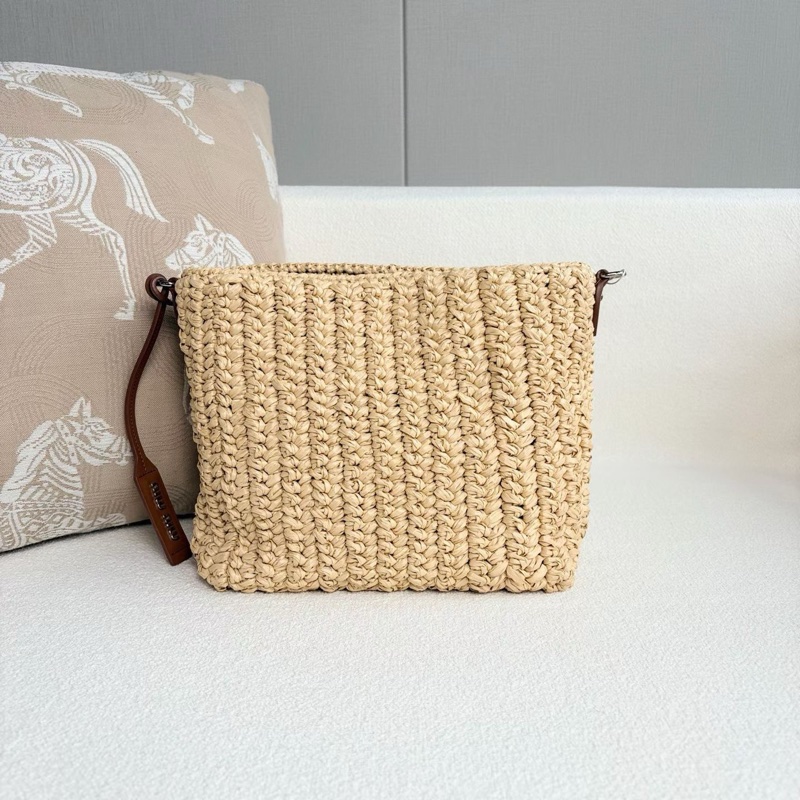 MiuMiu 拉菲草編織tote水桶包24*19*12cm 98新配件塵袋-6