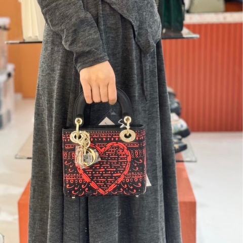 Dior情人節限定三格黛妃包愛心撲克牌圖案 黑紅拼色 金扣17*14*5 98新配件保卡塵袋