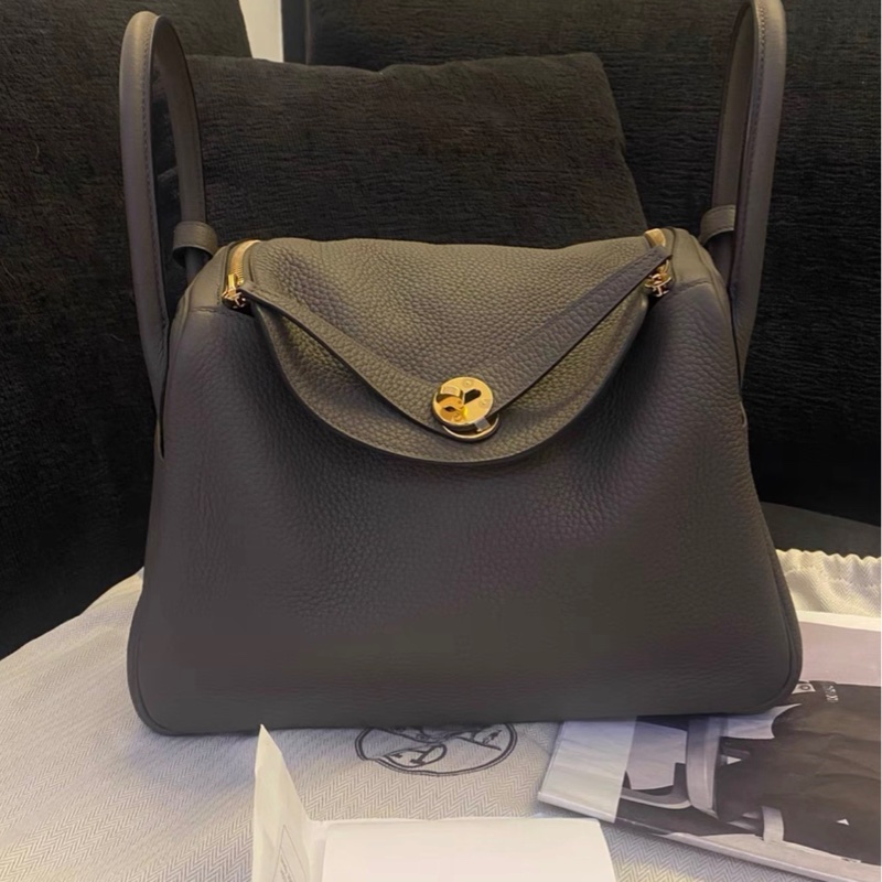 Hermes愛馬仕 lindy30 8f 錫器灰金扣 tc皮 D刻 有票有塵袋-0