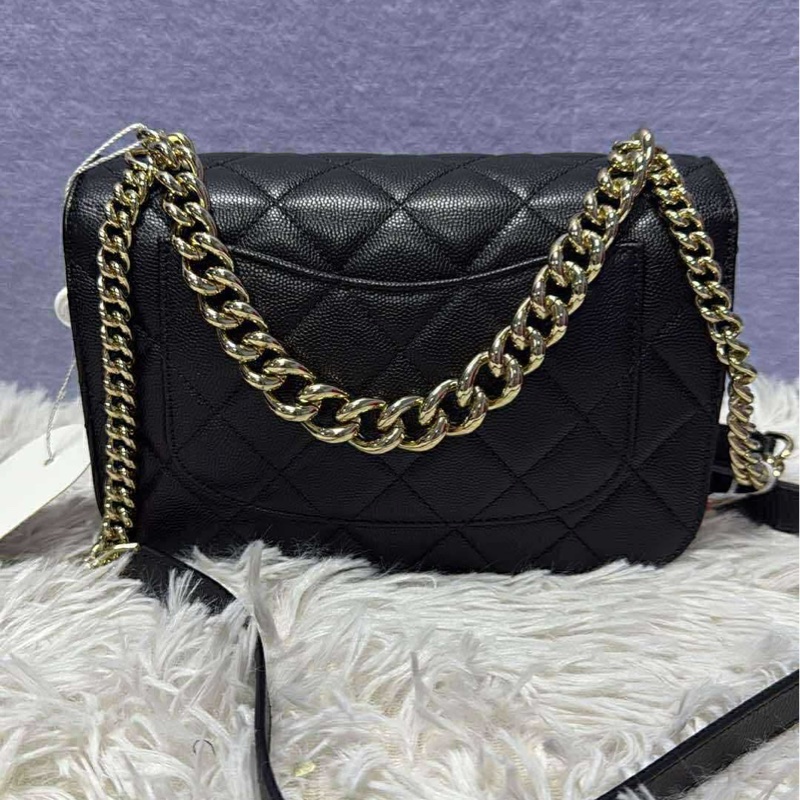 Chanel牛皮荔枝紋17B斜挎包 21cm-2