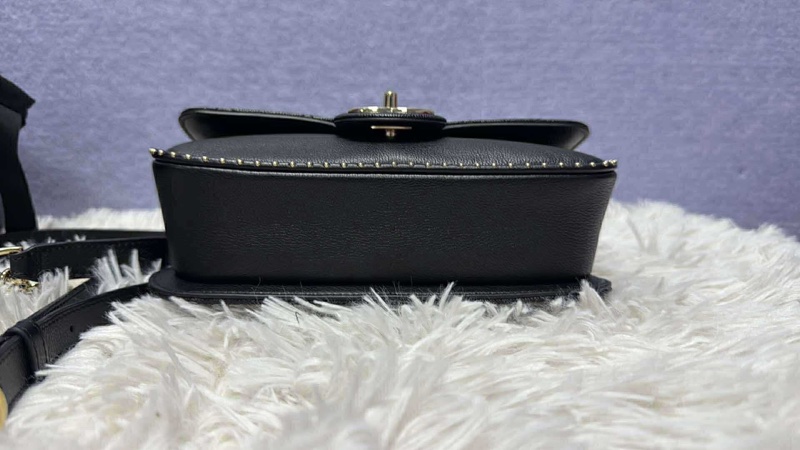 Chanel牛皮荔枝紋17B斜挎包 21cm-3
