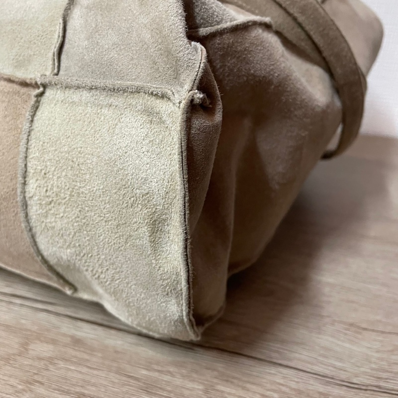 Chanel 麂皮托特包-9