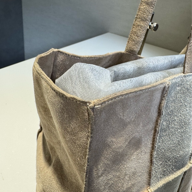 Chanel 麂皮托特包-12