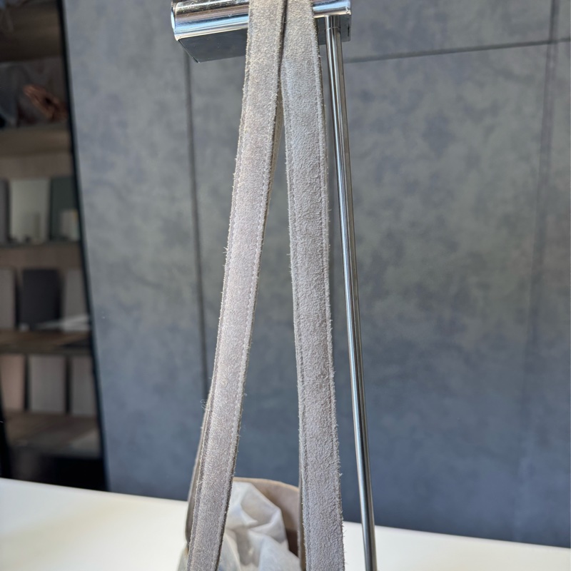 Chanel 麂皮托特包-19