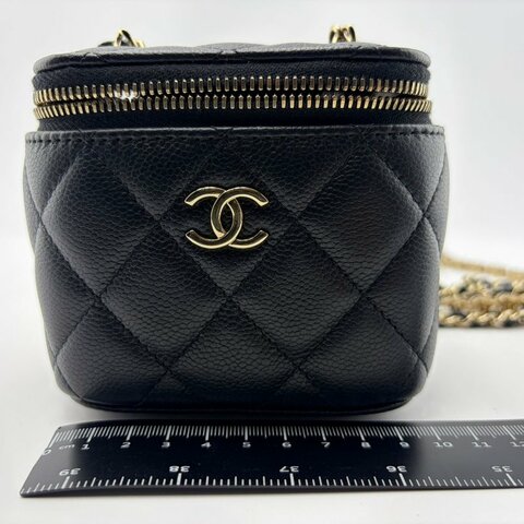 Chanel（香奈兒）經典小盒子（Vanity Case）鍊條包