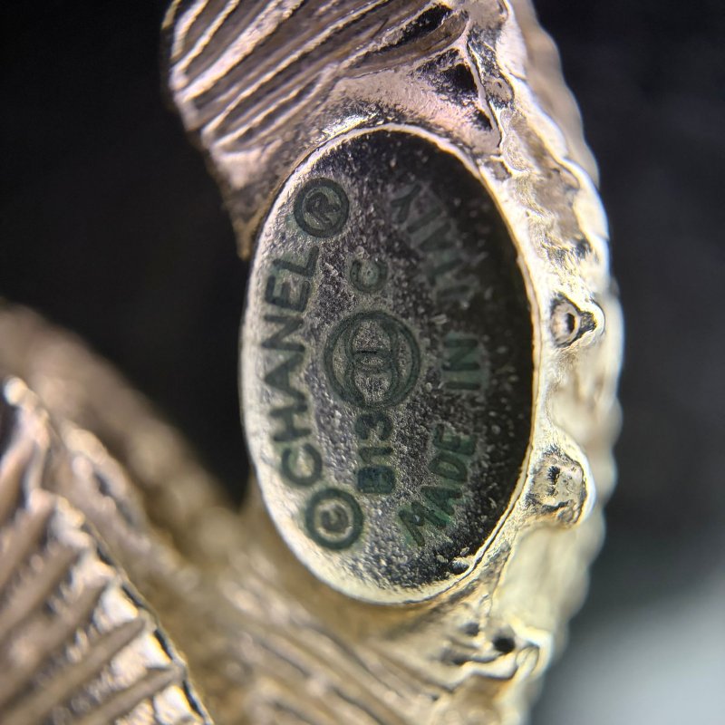 香奈兒（Chanel）雙 C 耳環-15