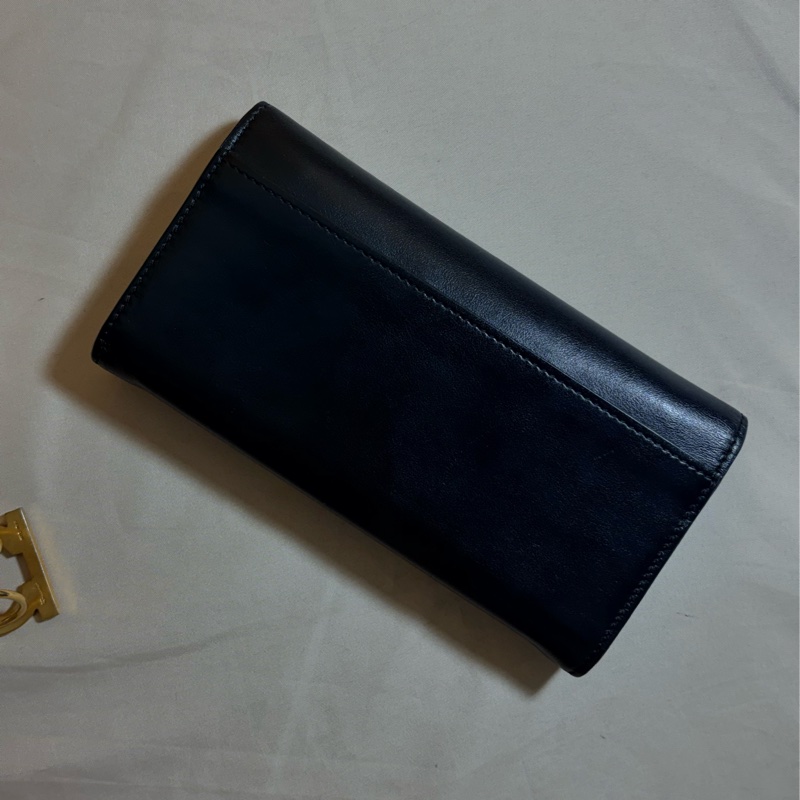 ✨質感熱門 Burberry 巴寶莉 黑金TB大logo 翻蓋12卡長夾-3