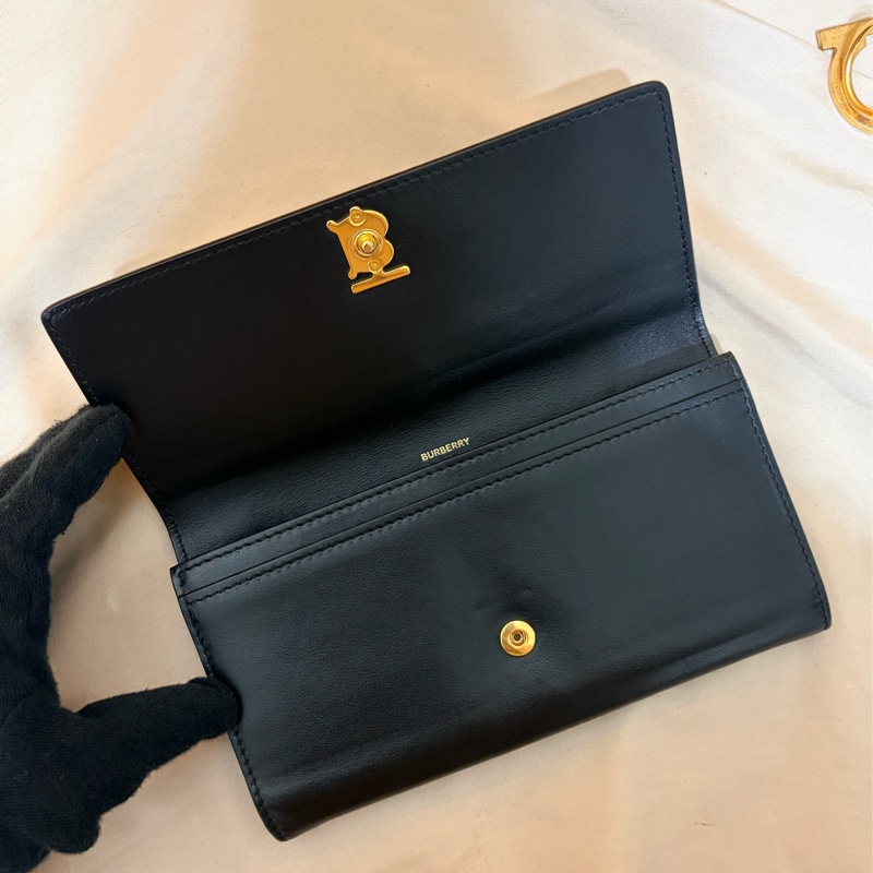 ✨質感熱門 Burberry 巴寶莉 黑金TB大logo 翻蓋12卡長夾-4