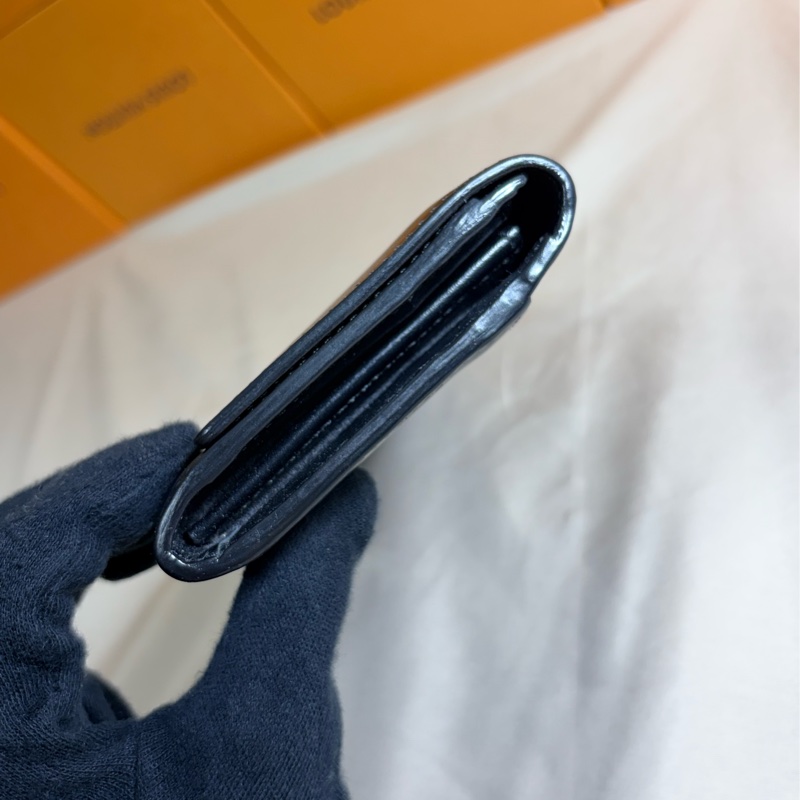 ✨質感熱門 Burberry 巴寶莉 黑金TB大logo 翻蓋12卡長夾-8