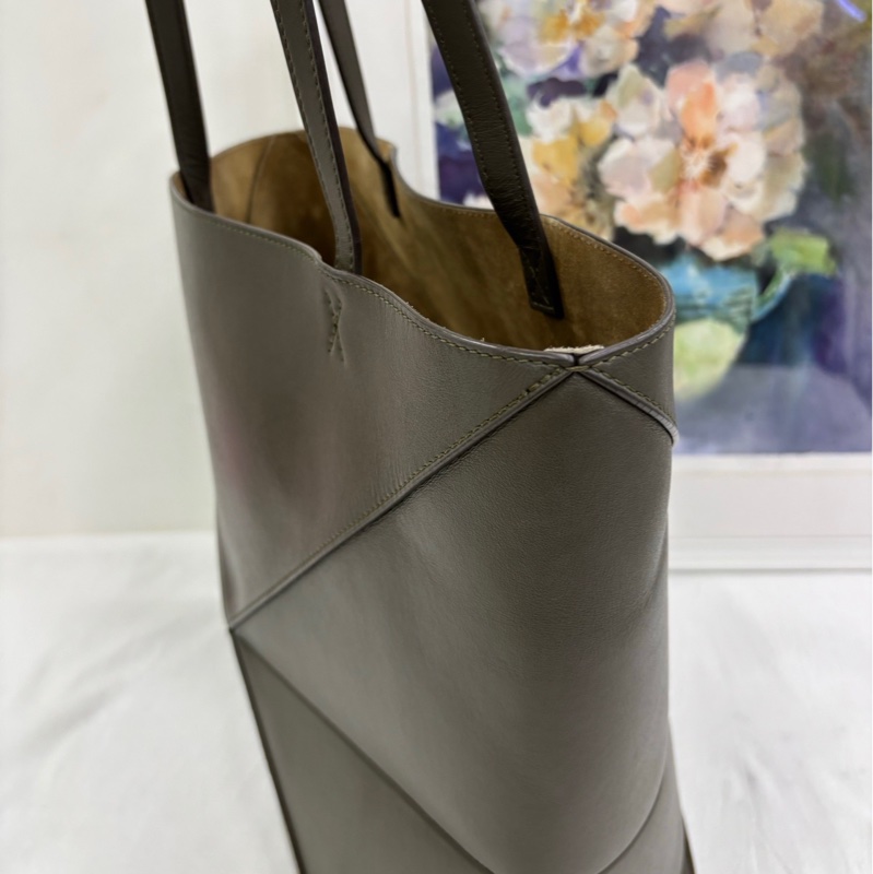 Loewe羅意威，Puzzle Fold橄欖綠中托特折疊包 25年-7