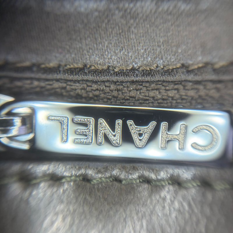 hanel（香奈兒）經典菱格紋翻蓋包-17